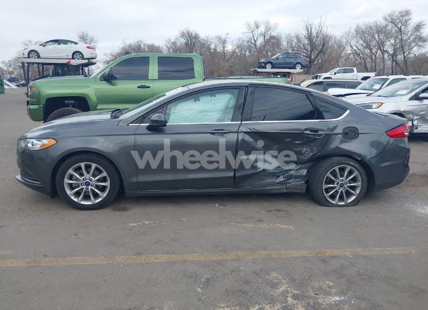 Photo 14 of 2017 Ford Fusion SE (VIN 3FA6P0HD7HR180477)