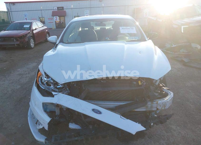 Photo 12 of 2017 Ford Fusion SE (VIN 3FA6P0HD7HR195853)