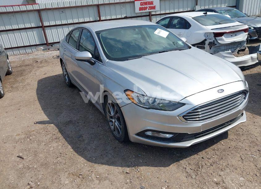 2017 Ford Fusion SE (VIN 3FA6P0HD7HR244436) main photo