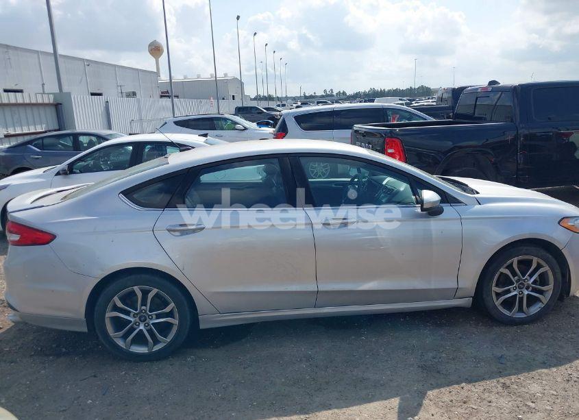 Photo 13 of 2017 Ford Fusion SE (VIN 3FA6P0HD7HR244436)