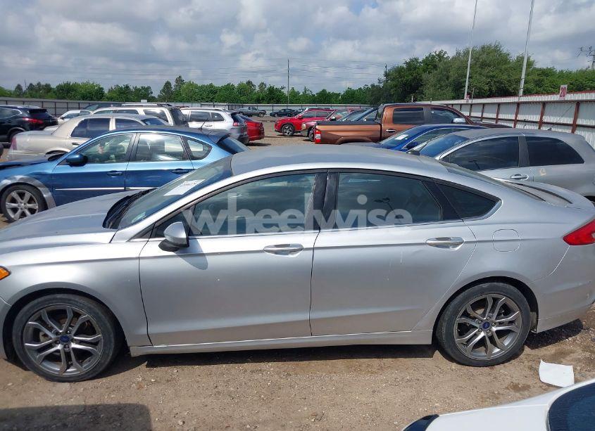 Photo 14 of 2017 Ford Fusion SE (VIN 3FA6P0HD7HR244436)