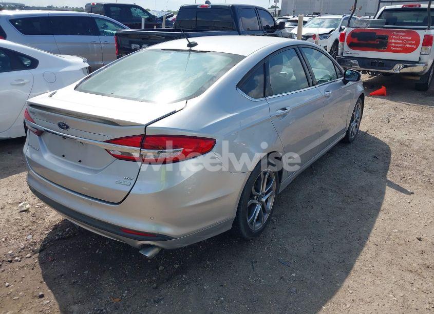 Photo 4 of 2017 Ford Fusion SE (VIN 3FA6P0HD7HR244436)