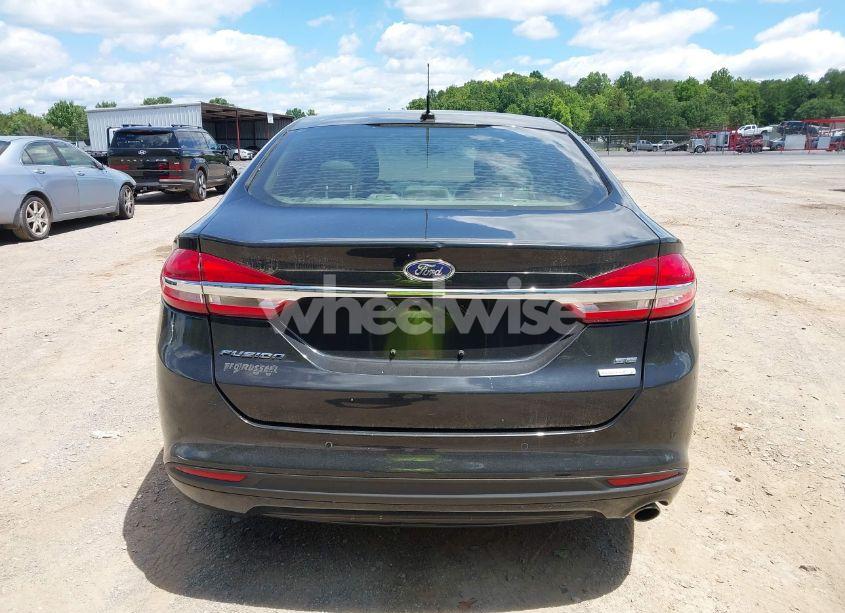 Photo 16 of 2017 Ford Fusion SE (VIN 3FA6P0HD7HR261897)