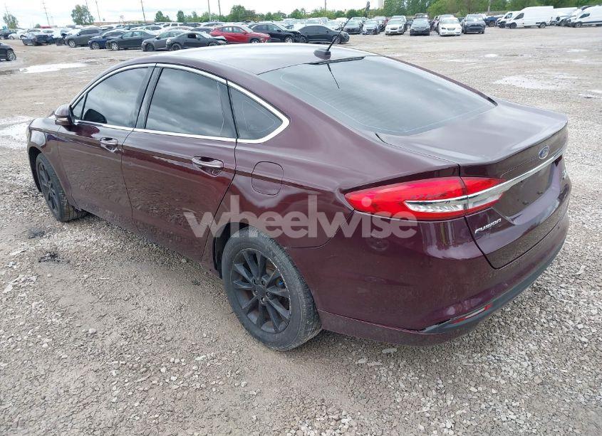 Photo 3 of 2017 Ford Fusion SE (VIN 3FA6P0HD7HR269014)
