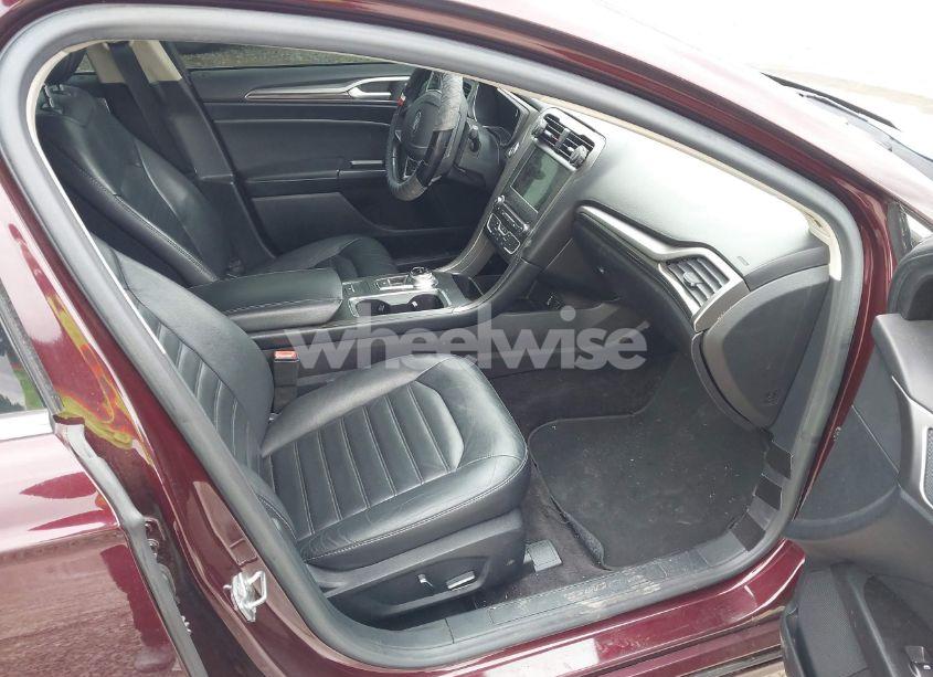 Photo 5 of 2017 Ford Fusion SE (VIN 3FA6P0HD7HR269014)