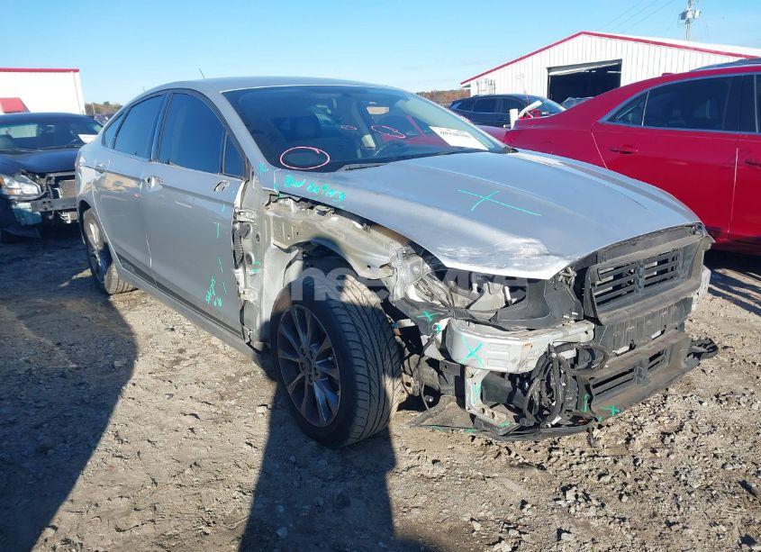 2017 Ford Fusion SE (VIN 3FA6P0HD7HR302366) main photo