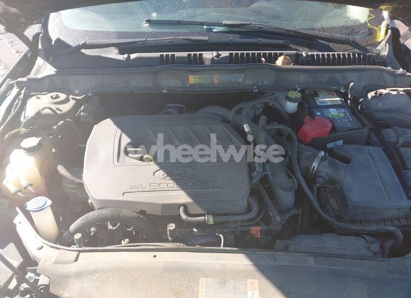 Photo 10 of 2017 Ford Fusion SE (VIN 3FA6P0HD7HR370800)