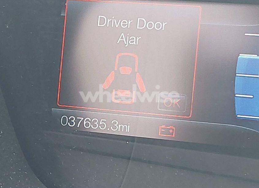 Photo 16 of 2018 Ford Fusion SE (VIN 3FA6P0HD7JR130779)