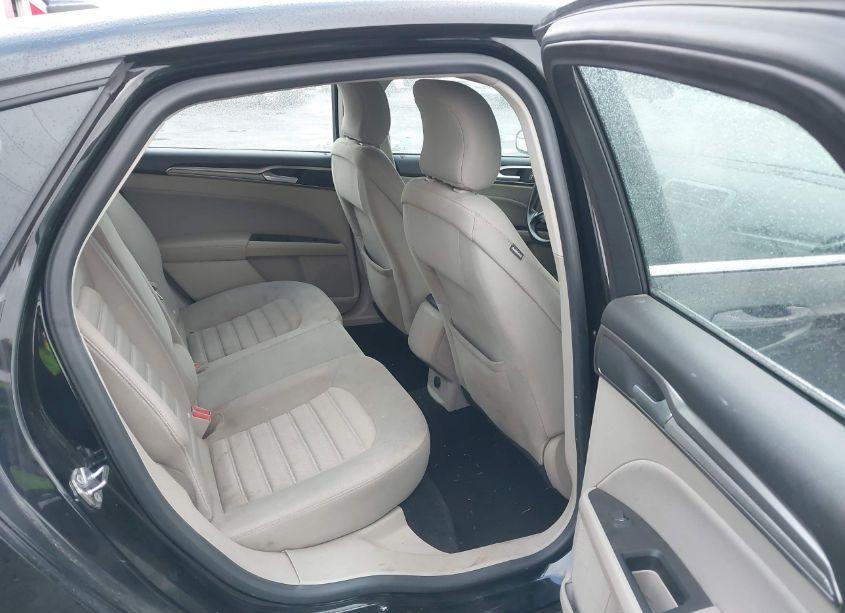 Photo 8 of 2018 Ford Fusion SE (VIN 3FA6P0HD7JR171283)