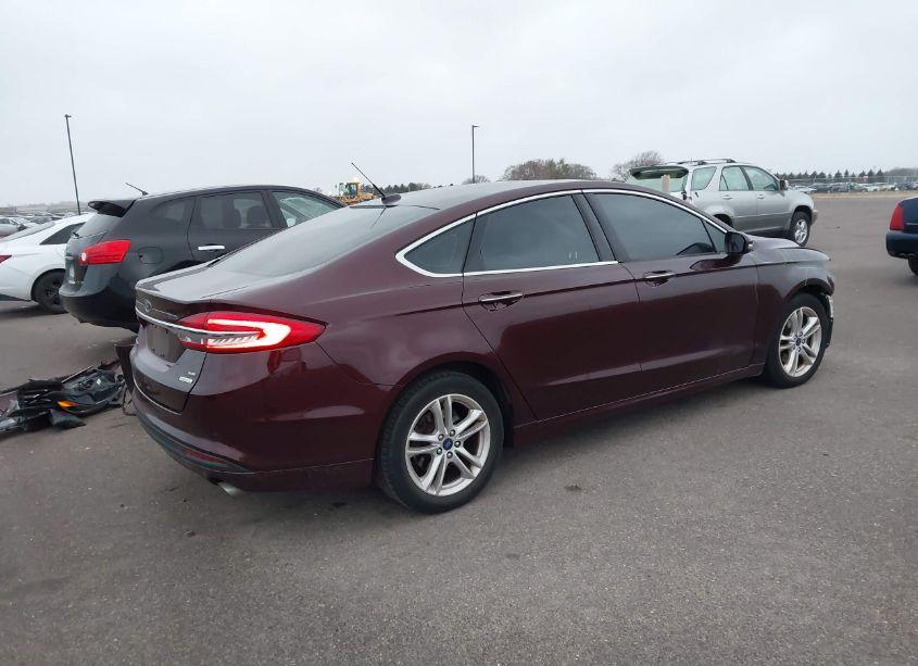 Photo 4 of 2018 Ford Fusion SE (VIN 3FA6P0HD7JR203715)