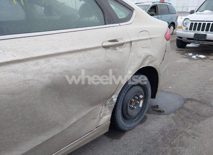 Photo 17 of 2018 Ford Fusion SE (VIN 3FA6P0HD7JR228338)