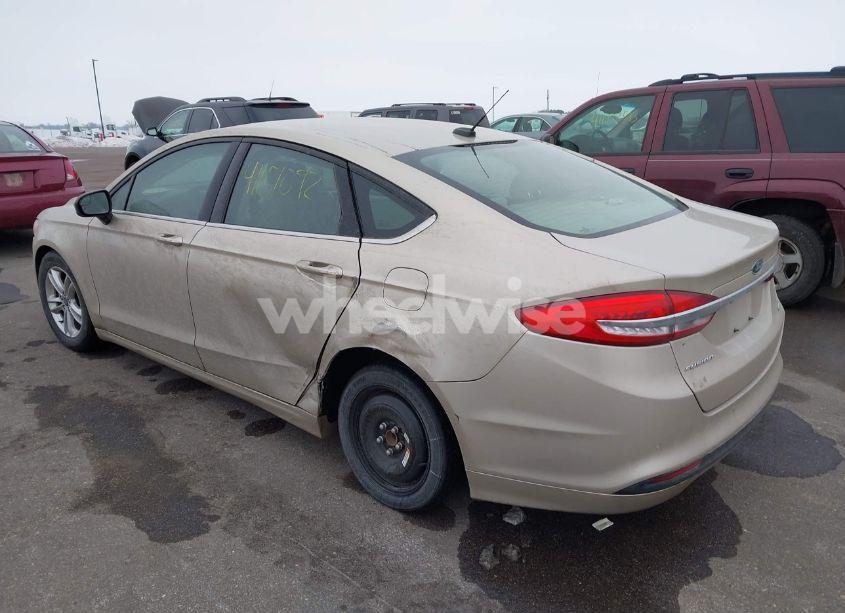 Photo 3 of 2018 Ford Fusion SE (VIN 3FA6P0HD7JR228338)
