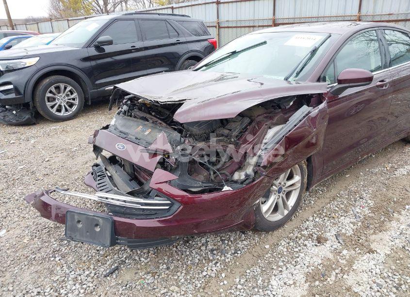 Photo 6 of 2018 Ford Fusion SE (VIN 3FA6P0HD7JR239310)