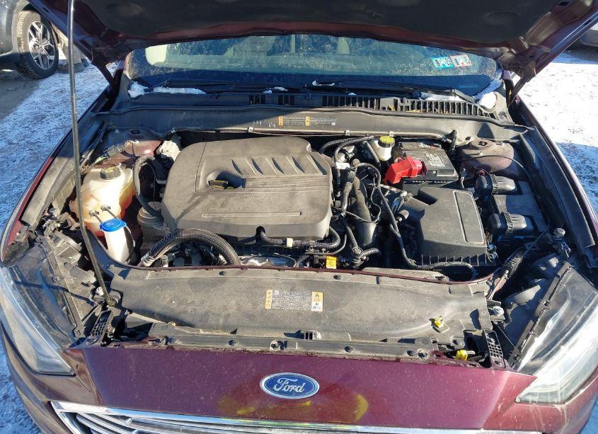 Photo 10 of 2018 Ford Fusion SE (VIN 3FA6P0HD7JR245320)