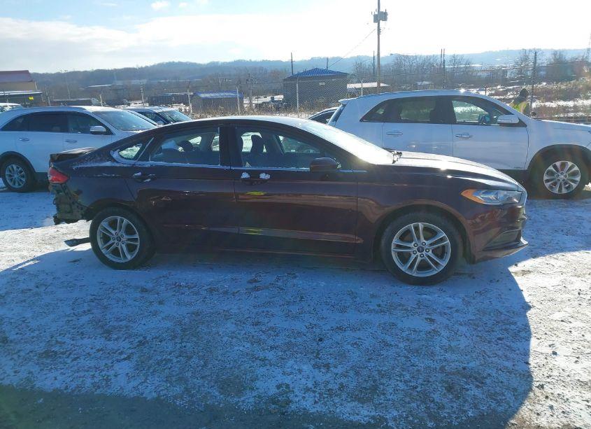 Photo 13 of 2018 Ford Fusion SE (VIN 3FA6P0HD7JR245320)
