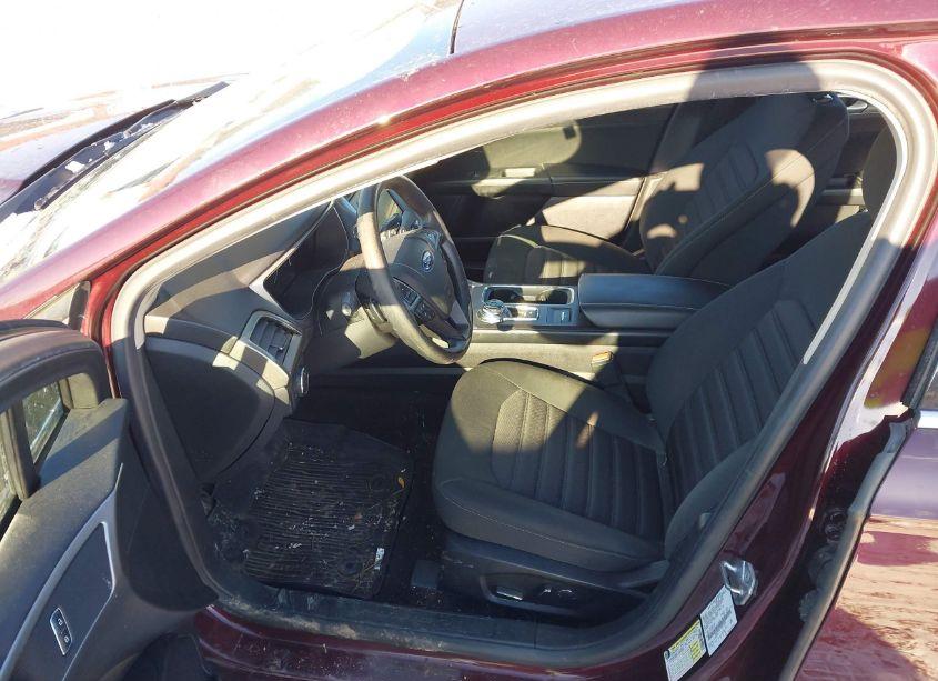 Photo 5 of 2018 Ford Fusion SE (VIN 3FA6P0HD7JR245320)