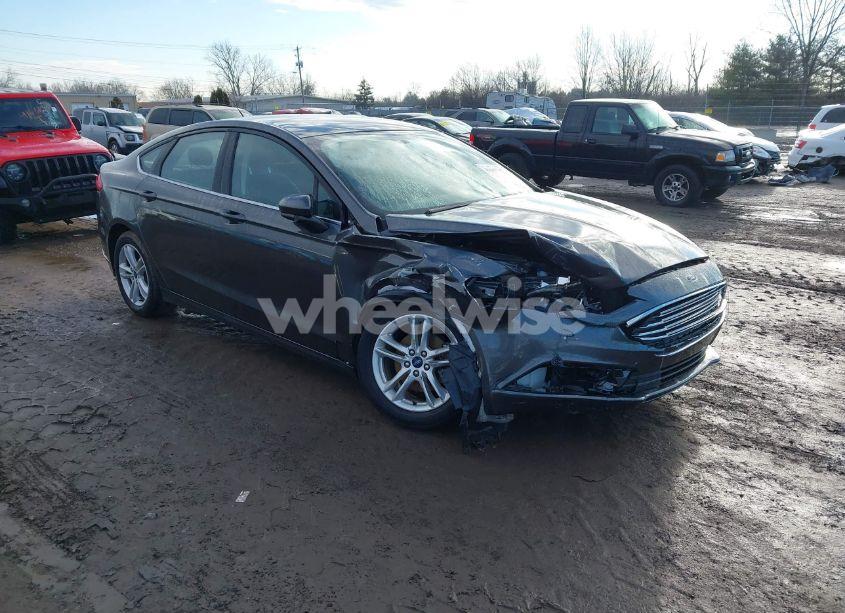 2018 Ford Fusion SE (VIN 3FA6P0HD7JR259606) main photo
