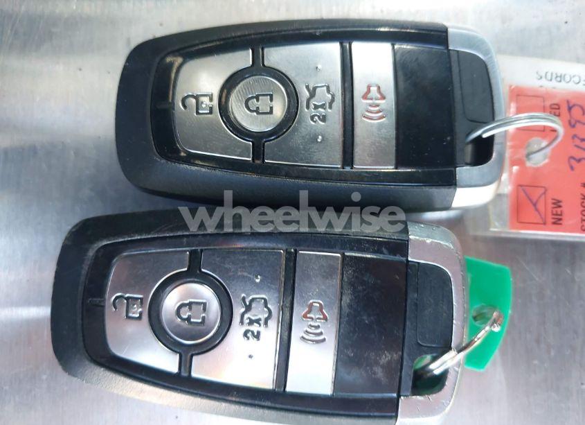 Photo 11 of 2018 Ford Fusion SE (VIN 3FA6P0HD7JR267253)