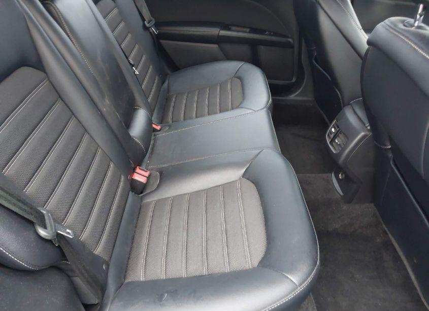 Photo 8 of 2018 Ford Fusion SE (VIN 3FA6P0HD7JR279936)