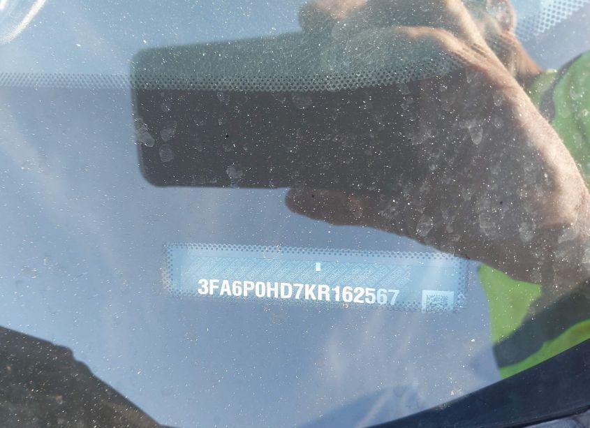 Photo 9 of 2019 Ford Fusion SE (VIN 3FA6P0HD7KR162567)