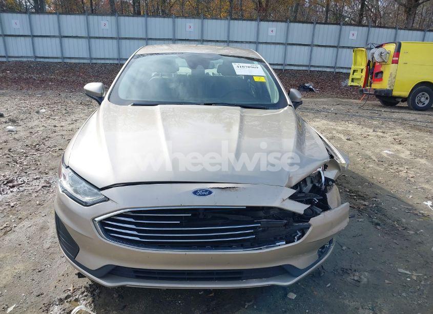 Photo 12 of 2019 Ford Fusion SE (VIN 3FA6P0HD7KR236487)