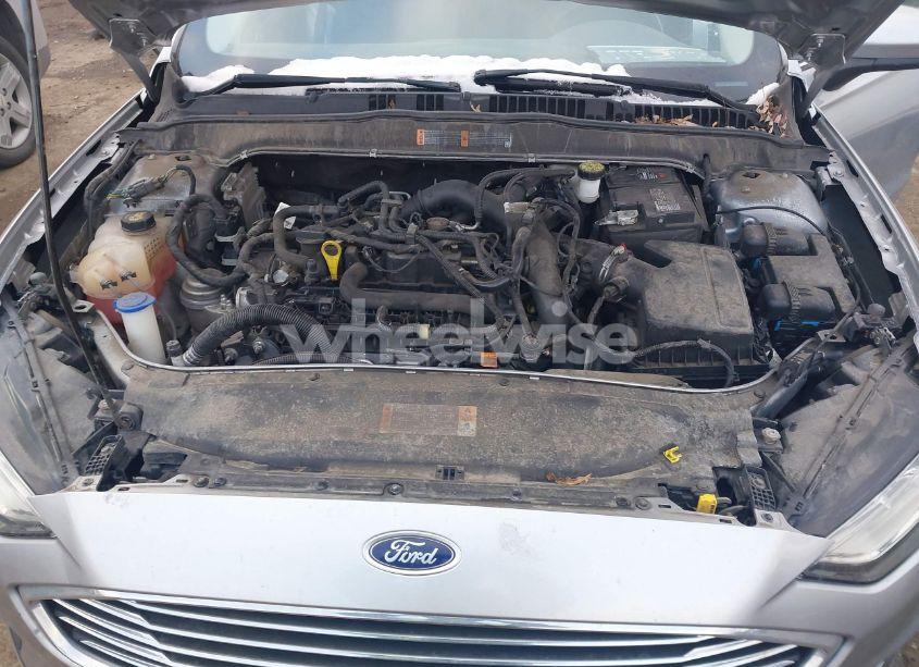 Photo 10 of 2020 Ford Fusion SE (VIN 3FA6P0HD7LR109949)