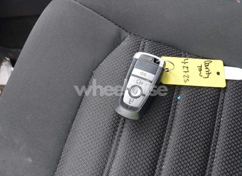 Photo 11 of 2020 Ford Fusion SE (VIN 3FA6P0HD7LR110180)