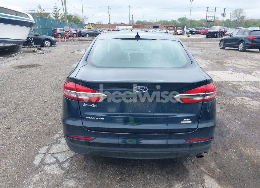 Photo 16 of 2020 Ford Fusion SE (VIN 3FA6P0HD7LR110180)