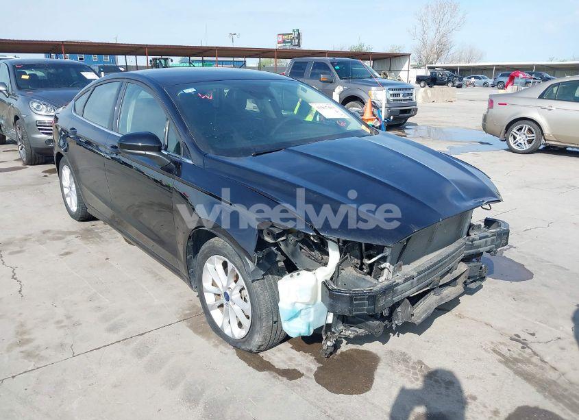 2020 Ford Fusion SE (VIN 3FA6P0HD7LR124306) main photo