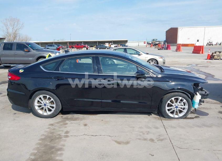 Photo 14 of 2020 Ford Fusion SE (VIN 3FA6P0HD7LR124306)