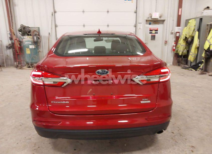 Photo 16 of 2020 Ford Fusion SE (VIN 3FA6P0HD7LR124581)