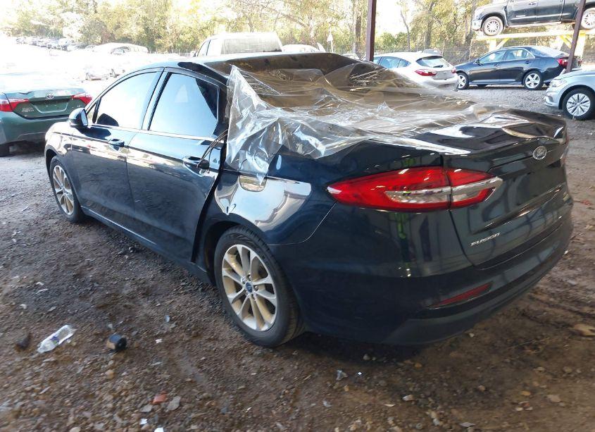 Photo 3 of 2020 Ford Fusion SE (VIN 3FA6P0HD7LR159783)