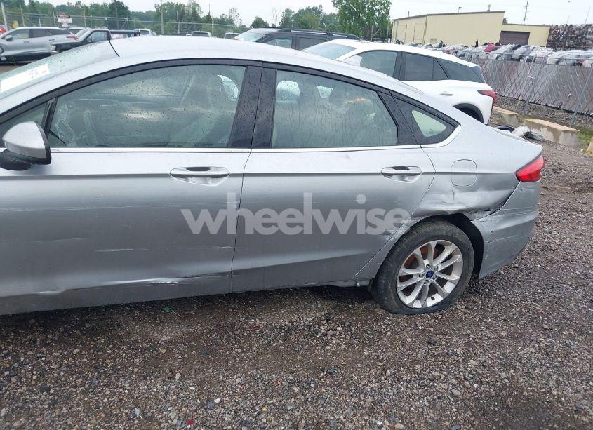 Photo 17 of 2020 Ford Fusion SE (VIN 3FA6P0HD7LR195277)