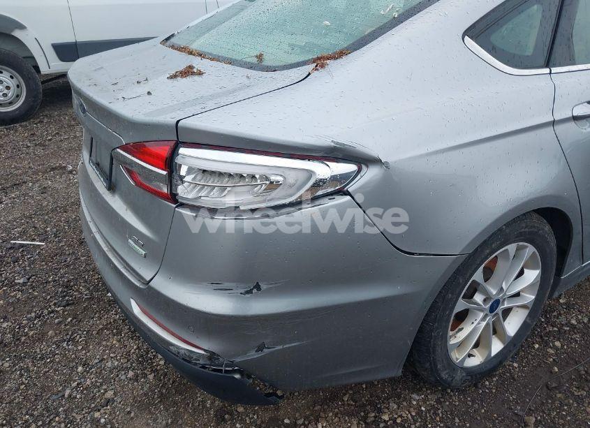 Photo 18 of 2020 Ford Fusion SE (VIN 3FA6P0HD7LR195277)