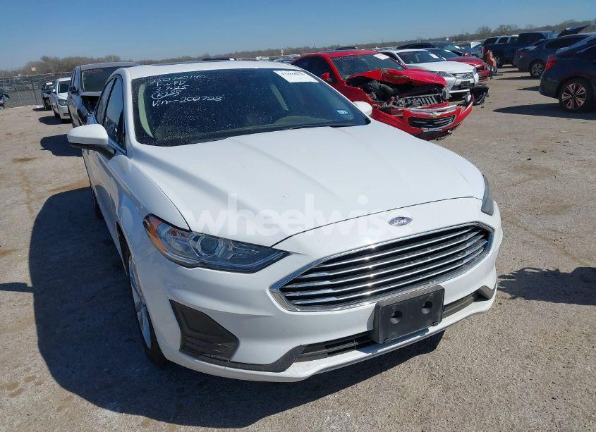 2020 Ford Fusion SE (VIN 3FA6P0HD7LR202728) main photo