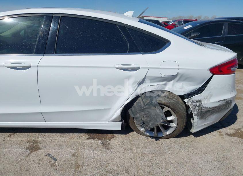 Photo 6 of 2020 Ford Fusion SE (VIN 3FA6P0HD7LR202728)