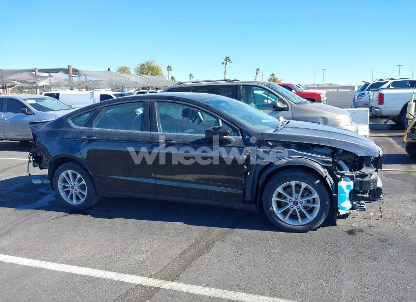 Photo 14 of 2020 Ford Fusion SE (VIN 3FA6P0HD7LR259933)