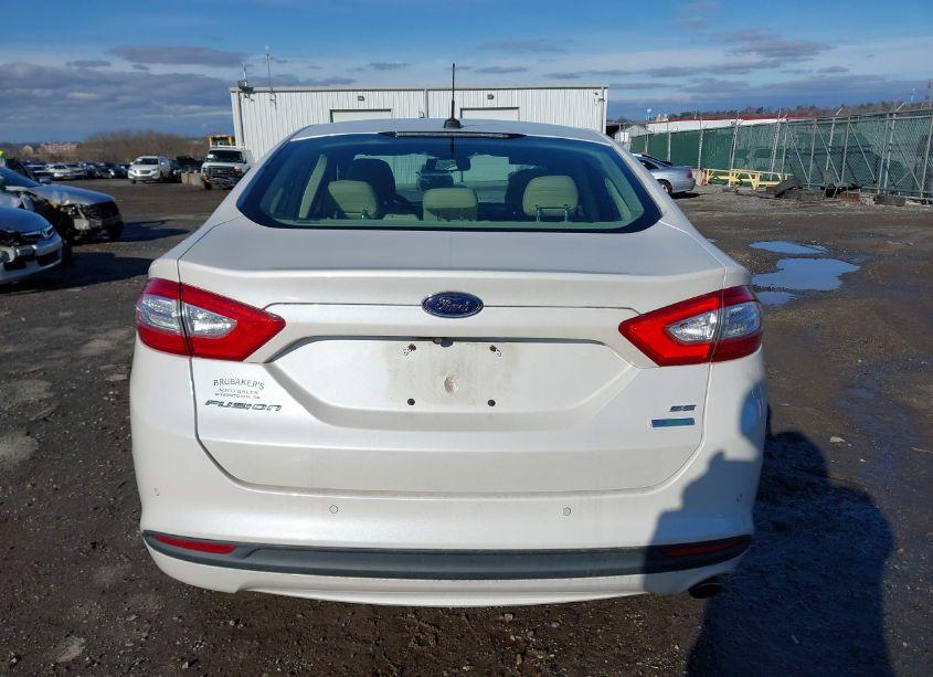 Photo 16 of 2014 Ford Fusion SE (VIN 3FA6P0HD8ER145894)