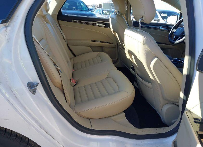 Photo 8 of 2014 Ford Fusion SE (VIN 3FA6P0HD8ER145894)