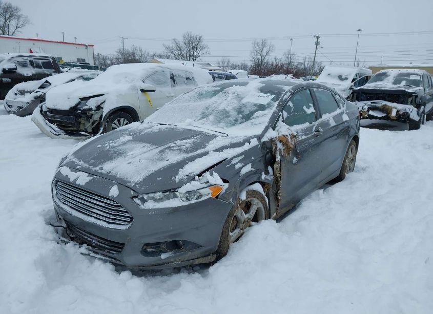 Photo 2 of 2014 Ford Fusion SE (VIN 3FA6P0HD8ER147130)