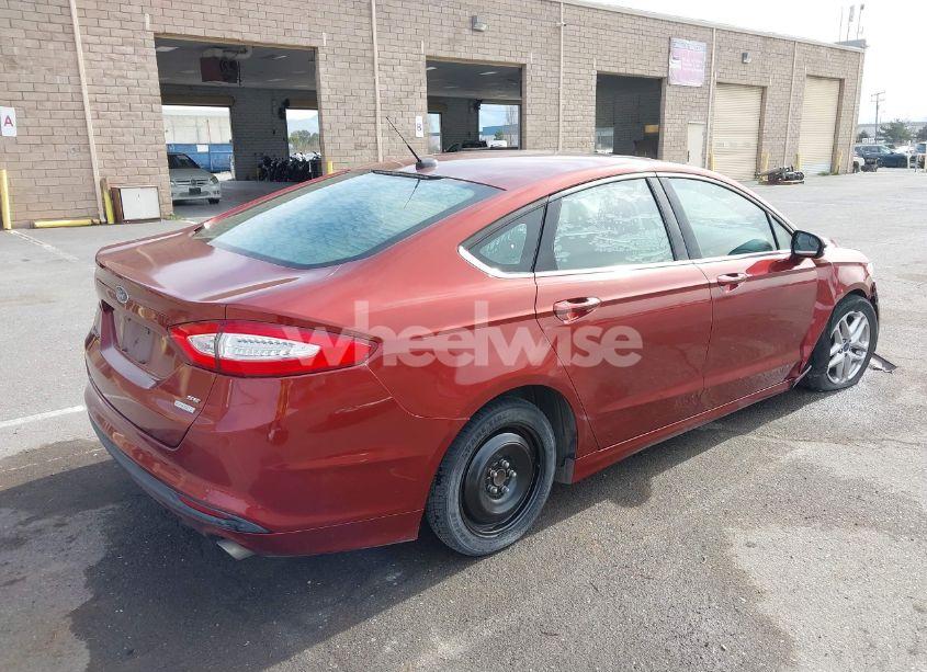Photo 4 of 2014 Ford Fusion SE (VIN 3FA6P0HD8ER170309)
