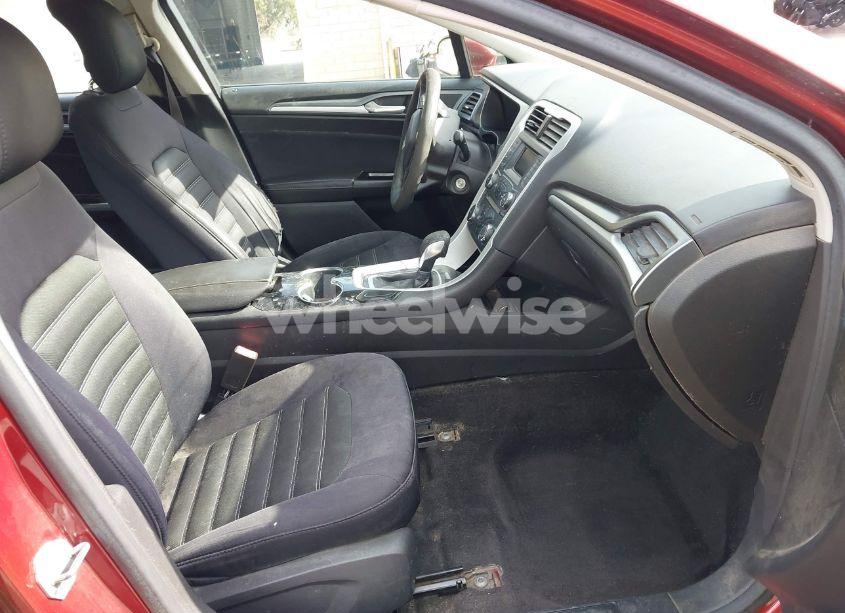 Photo 5 of 2014 Ford Fusion SE (VIN 3FA6P0HD8ER170309)