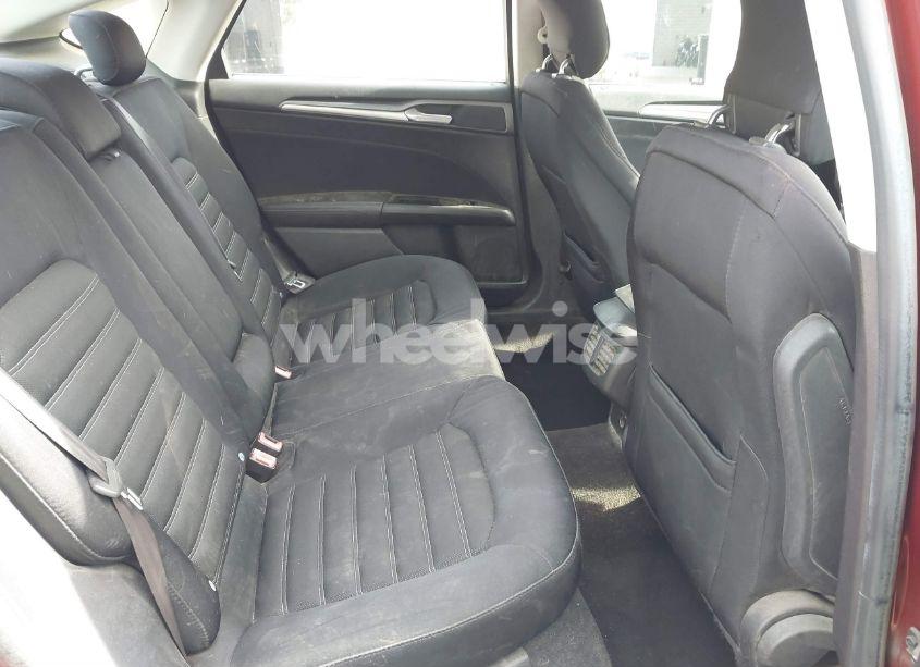 Photo 8 of 2014 Ford Fusion SE (VIN 3FA6P0HD8ER170309)