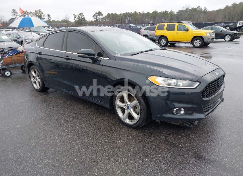 2014 Ford Fusion SE (VIN 3FA6P0HD8ER190088) main photo