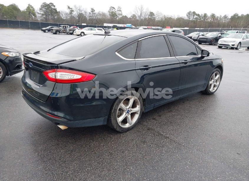 Photo 4 of 2014 Ford Fusion SE (VIN 3FA6P0HD8ER190088)