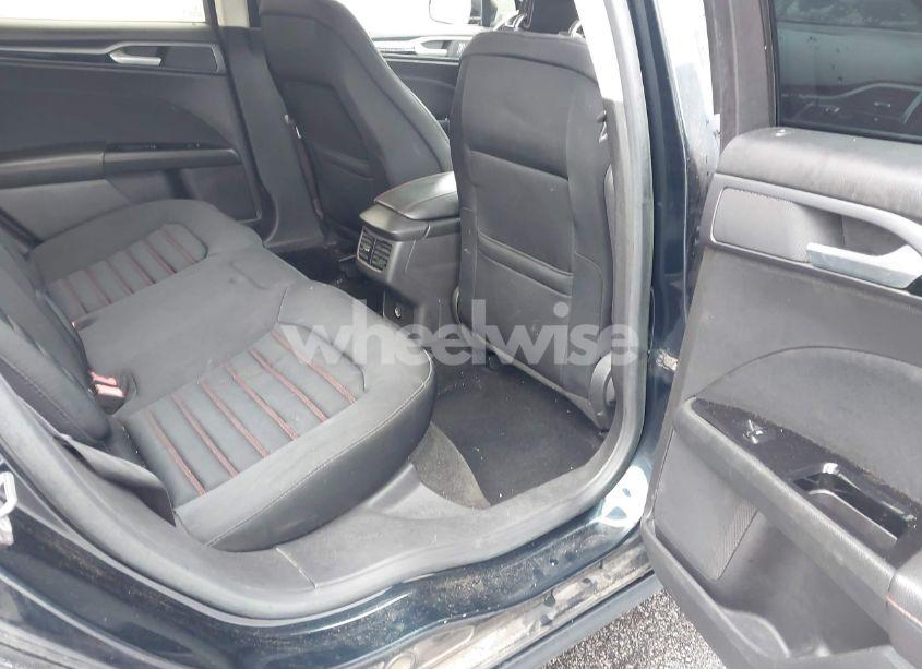 Photo 8 of 2014 Ford Fusion SE (VIN 3FA6P0HD8ER190088)