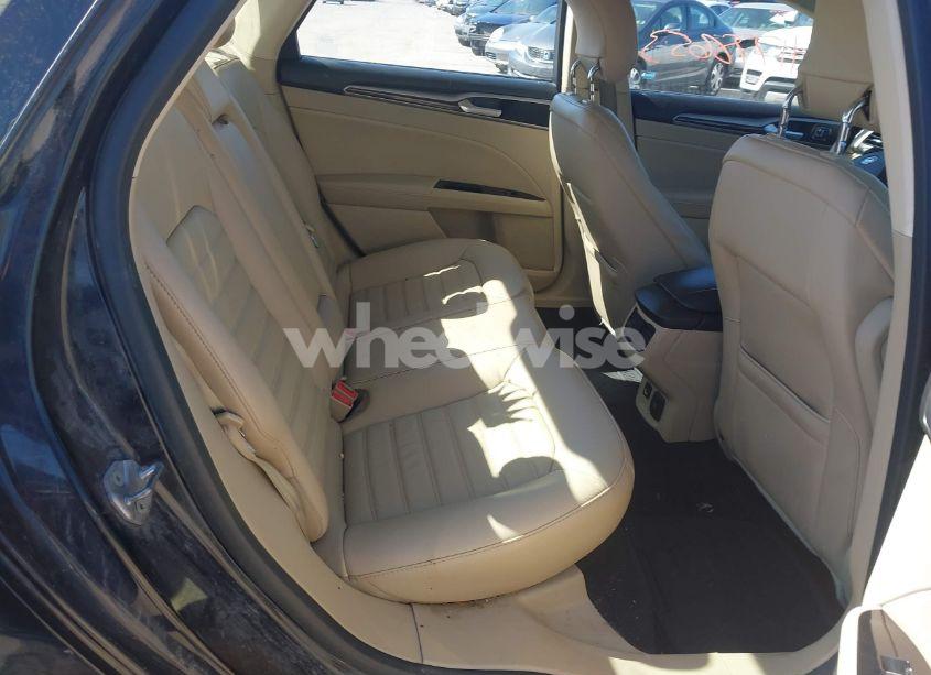 Photo 8 of 2014 Ford Fusion SE (VIN 3FA6P0HD8ER190415)