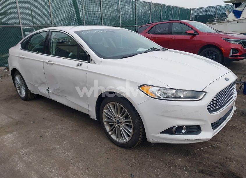2014 Ford Fusion SE (VIN 3FA6P0HD8ER192360) main photo