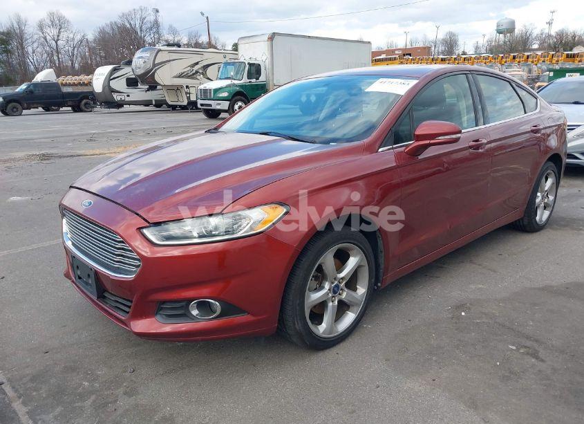 Photo 2 of 2014 Ford Fusion SE (VIN 3FA6P0HD8ER216821)