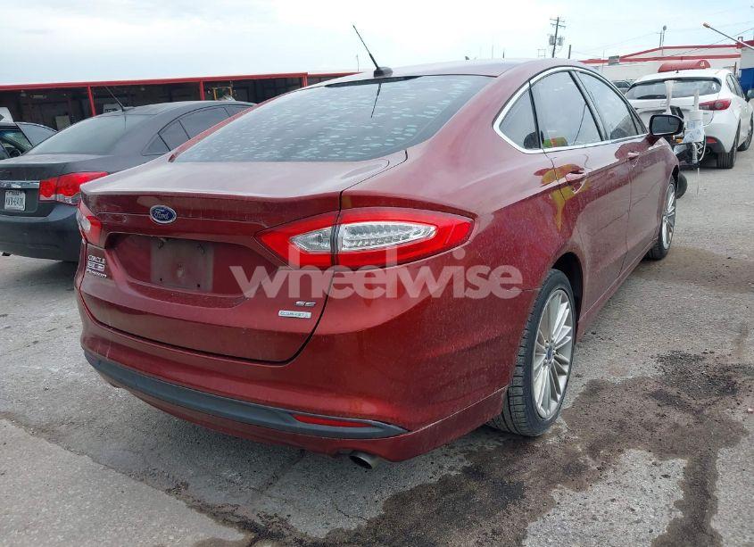 Photo 4 of 2014 Ford Fusion SE (VIN 3FA6P0HD8ER225051)